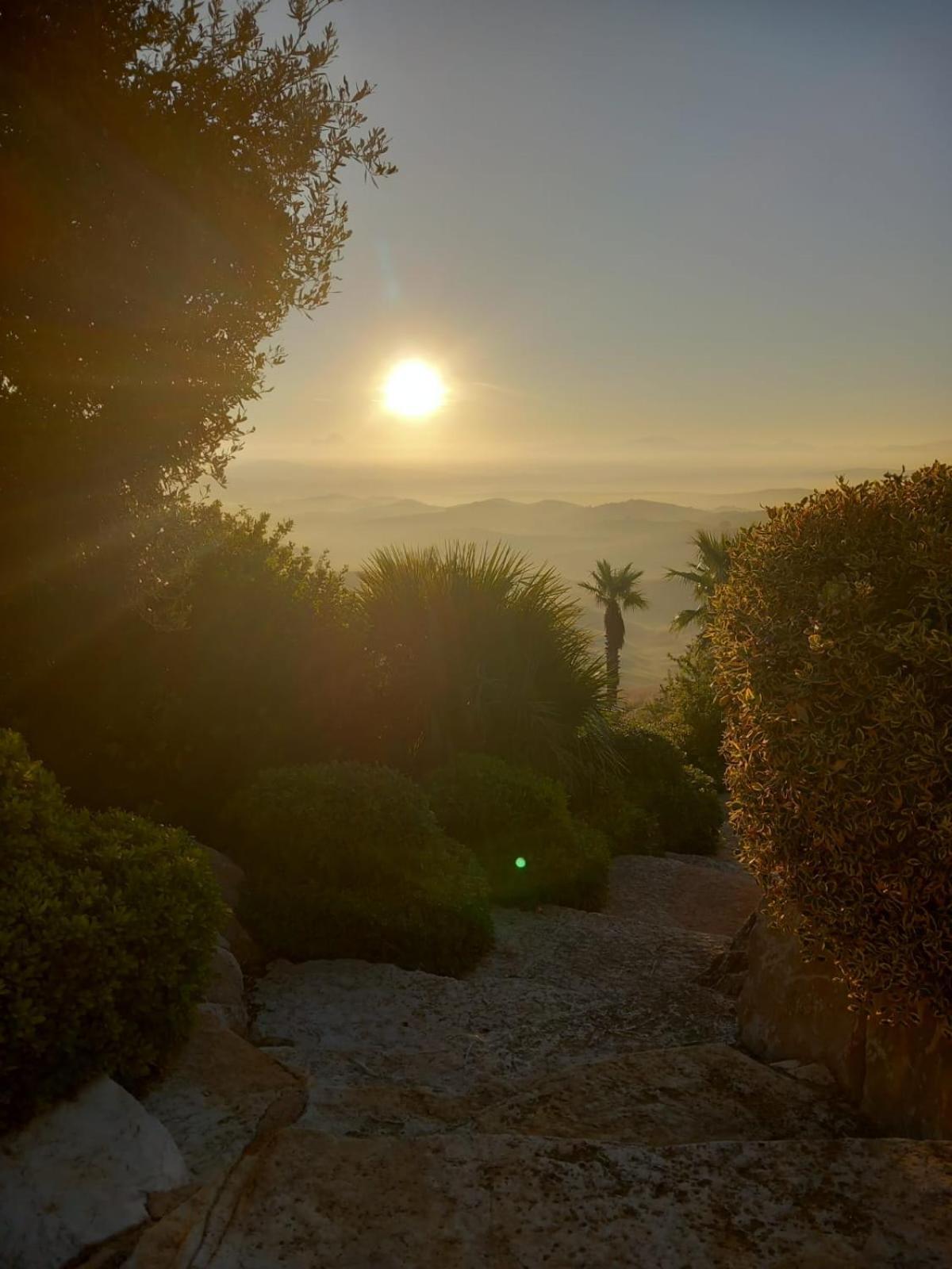 فيلا Agriturismo Antichi Granai كالاتافيمي المظهر الخارجي الصورة