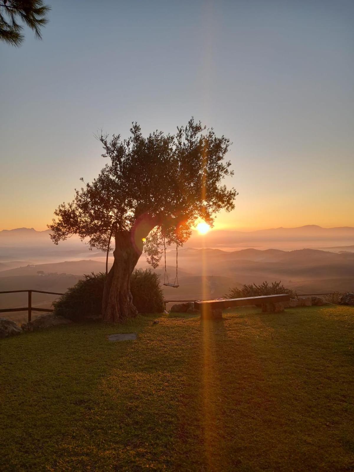 فيلا Agriturismo Antichi Granai كالاتافيمي المظهر الخارجي الصورة